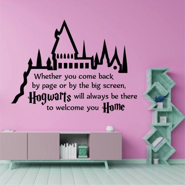 Harry Hogwarts Quote. Black color